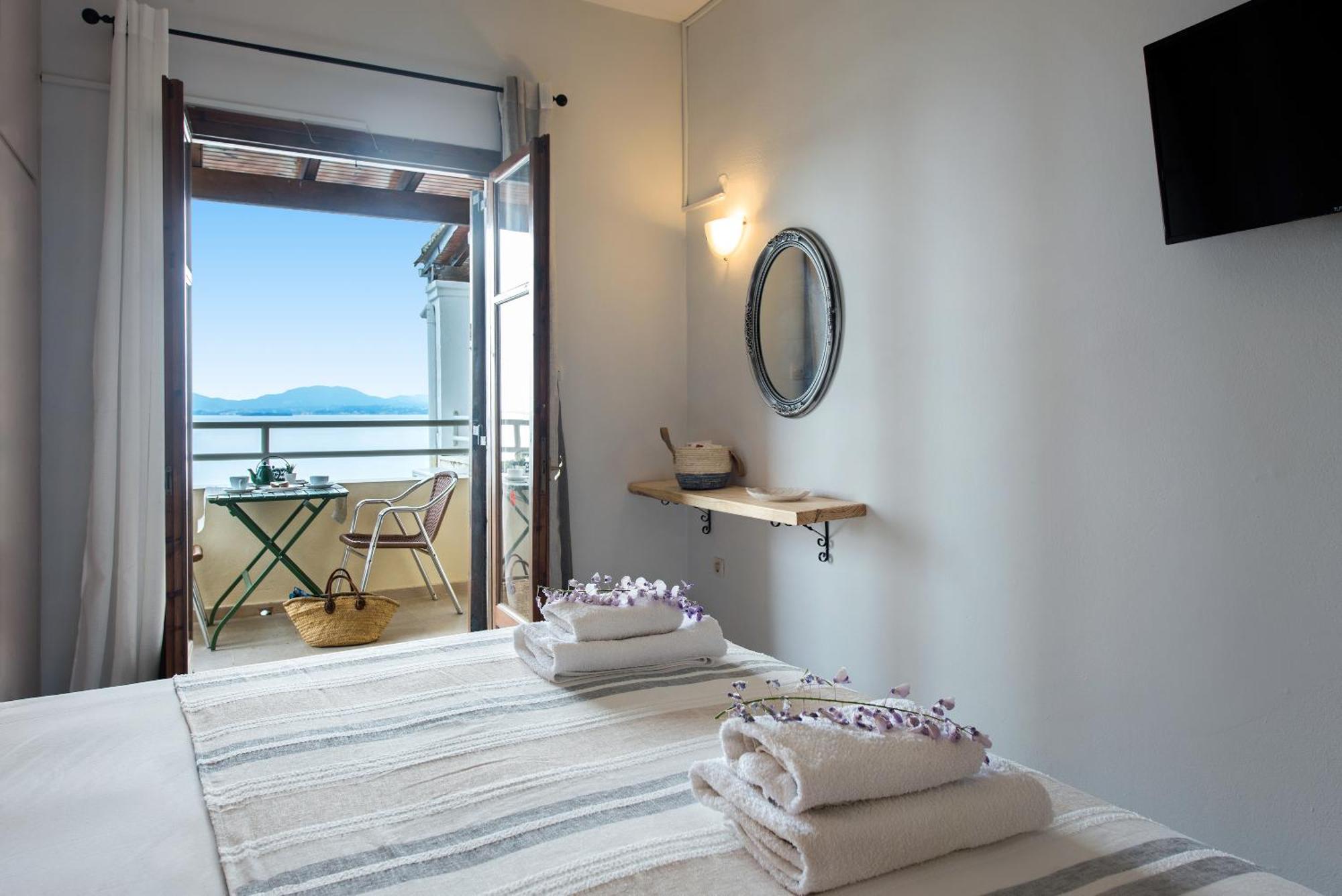 Hotel Odeon B&B Barbati Esterno foto